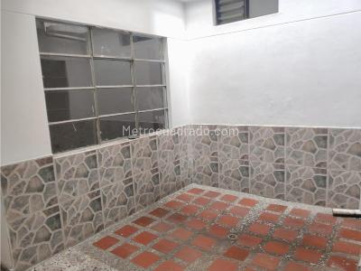 Casa de 4 alcobas en venta en Villa Hermosa, Medellín, 210 m² · foto 16 de 20