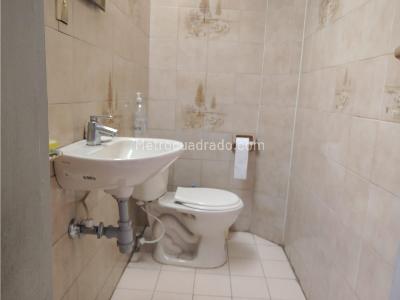 Casa de 4 alcobas en venta en Villa Hermosa, Medellín, 210 m² · foto 19 de 20