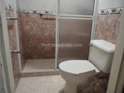 Casa de 4 alcobas en venta en Villa Hermosa, Medellín, 210 m² · foto 20 de 20