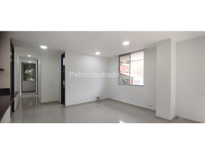 Apartamento de 3 alcobas en venta en El Poblado, Medellín, 75 m² · foto 12 de 20