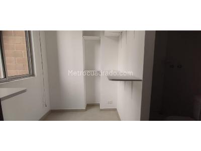 Apartamento de 3 alcobas en venta en El Poblado, Medellín, 75 m² · foto 17 de 20