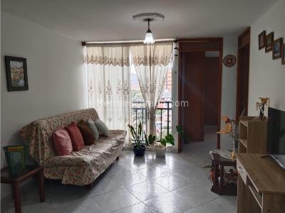 Apartamento en venta en Boston, Medellín · foto 2 de 12