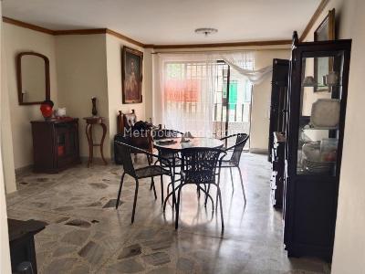 Apartamento en venta en Boston, Medellín · foto 3 de 11