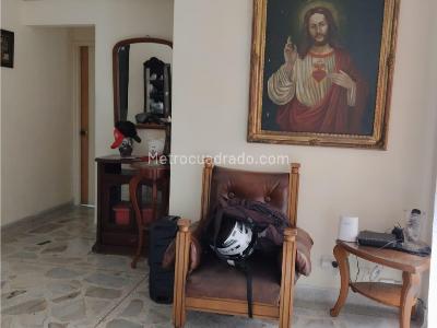 Apartamento en venta en Boston, Medellín · foto 4 de 11