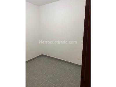 Apartaestudio en arriendo en Villa Hermosa, Medellín, 36 m² · foto 5 de 8
