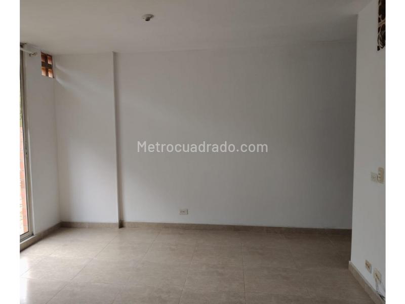 Cozy 2BR Apartment in La Candelaria - 3