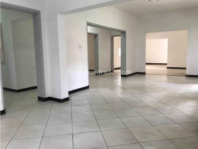 Spacious 3BR House in La Candelaria - 2