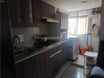 Apartamento en venta en Boston, Medellín · foto 2 de 13