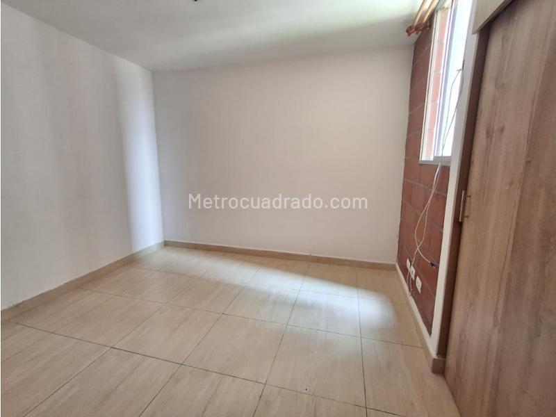 Apartamento de 2 Alcobas en Arriendo cerca a D1 en San Antonio de Prado - 5