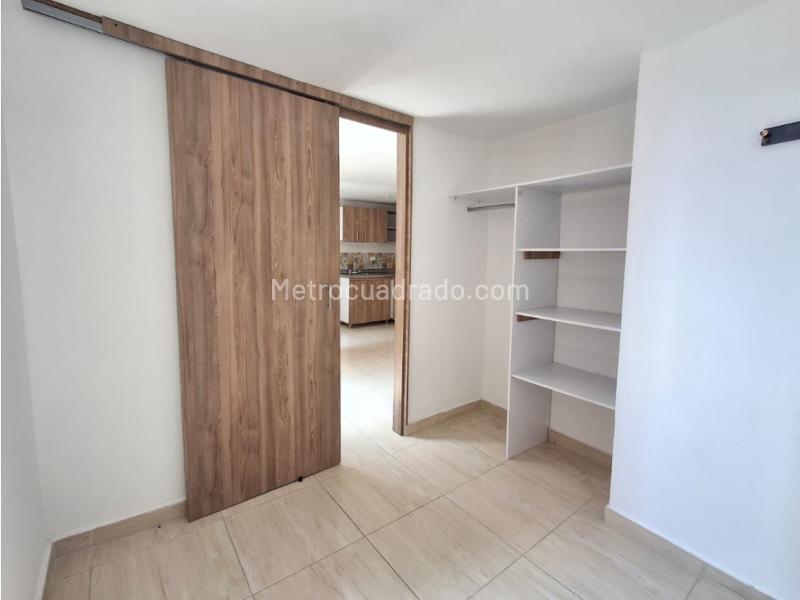 Apartamento de 2 Alcobas en Arriendo cerca a D1 en San Antonio de Prado - 6
