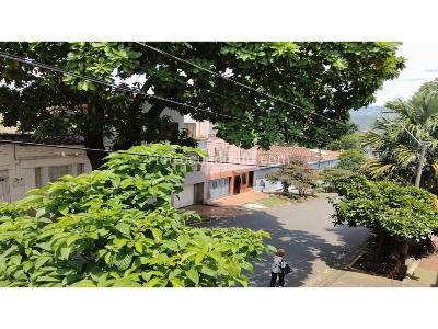 Casa de 5 alcobas en venta en Prado, Medellín, 209 m² · foto 15 de 15