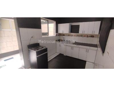 Casa de 3 alcobas en venta en Prado Centro, Medellín, 120 m² · foto 2 de 17