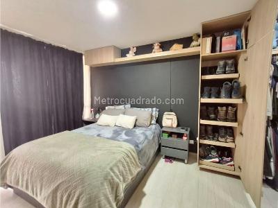 Apartamento de 2 alcobas en venta en Asdesillas, Sabaneta, 90 m² · foto 8 de 18