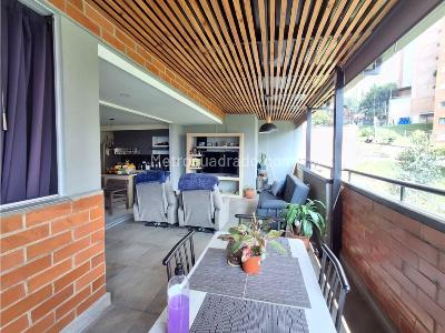 Apartamento de 2 alcobas en venta en Asdesillas, Sabaneta, 90 m² · foto 15 de 18