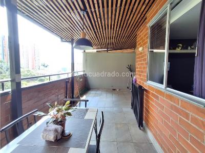 Apartamento de 2 alcobas en venta en Asdesillas, Sabaneta, 90 m² · foto 16 de 18