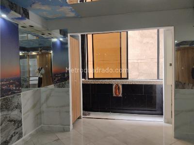 Apartaestudio en venta en La Candelaria, Medellín, 30 m² · foto 3 de 10
