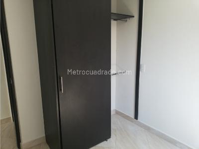 Apartamento en venta en San Antonio De Prado, Medellín · foto 3 de 9