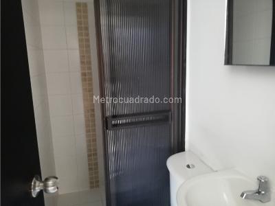 Apartamento en venta en San Antonio De Prado, Medellín · foto 7 de 9