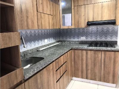 Apartamento en arriendo en Belen, Medellín · foto 2 de 13