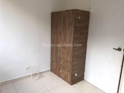 Apartamento en arriendo en Belen, Medellín · foto 8 de 13