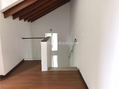 Casa de 3 alcobas en venta en Belen, Medellín, 63 m² · foto 4 de 20