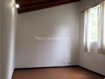 Casa de 3 alcobas en venta en Belen, Medellín, 63 m² · foto 5 de 20