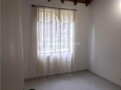 Casa de 3 alcobas en venta en Belen, Medellín, 63 m² · foto 7 de 20