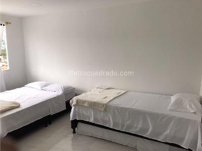 Apartaestudio en arriendo en Belen, Medellín, 40 m² · foto 6 de 8