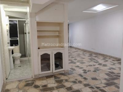 Apartamento en venta en La Candelaria, Medellín · foto 3 de 11