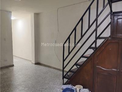 Casa de 4 alcobas en venta en Boston, Medellín, 118 m² · foto 6 de 13