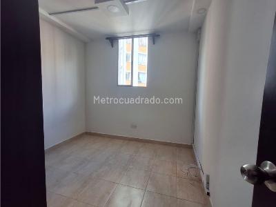 Apartamento en venta en San Antonio De Prado, Medellín · foto 2 de 9