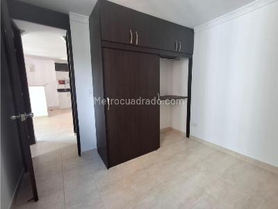 Apartamento en venta en San Antonio De Prado, Medellín · foto 3 de 9