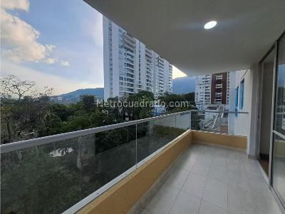 Apartamento de 2 alcobas en arriendo en Itagui, Medellín, 72 m² · foto 4 de 19