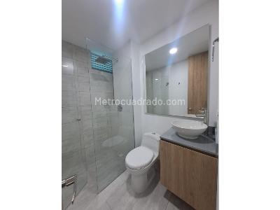 Apartamento de 2 alcobas en arriendo en Itagui, Medellín, 72 m² · foto 15 de 19