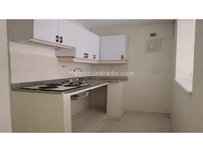 Apartaestudio en arriendo en Boston, Medellín, 40 m² · foto 2 de 8
