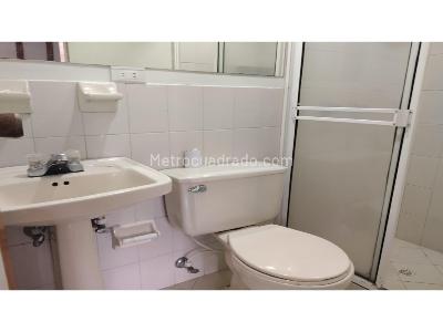 Apartaestudio en arriendo en Boston, Medellín, 40 m² · foto 7 de 8