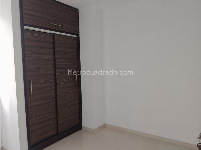 Apartamento en venta en Bello, Medellín · foto 6 de 12