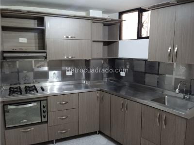 Apartamento en venta en Boston, Medellín · foto 3 de 20