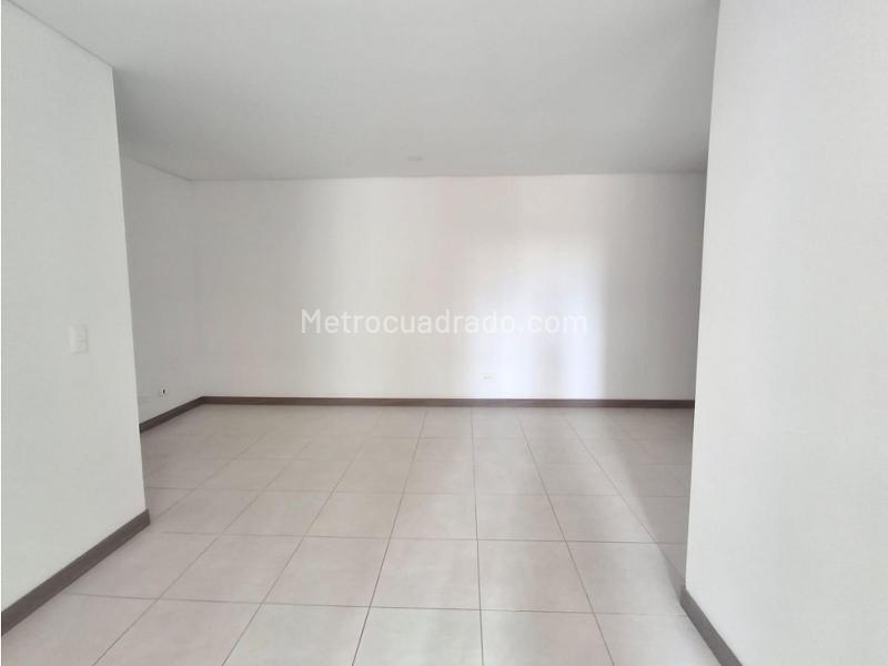 Bright 2BR Apartment with City Views in La Ferreria - 3