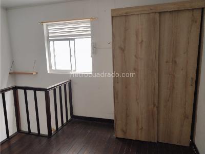 Apartaestudio en arriendo en Campo Valdes, Medellín, 32 m² · foto 6 de 9