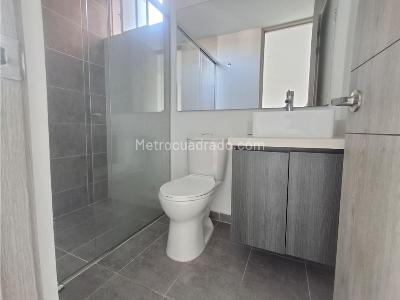 Apartamento en venta en Prados De Sabaneta, Sabaneta · foto 12 de 17