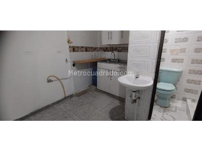 Apartaestudio en arriendo en Castilla, Medellín, 40 m² · foto 2 de 9
