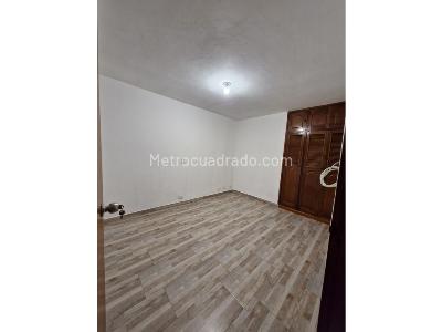 Apartamento de 2 alcobas en arriendo en Prado, Medellín, 36 m² · foto 4 de 5