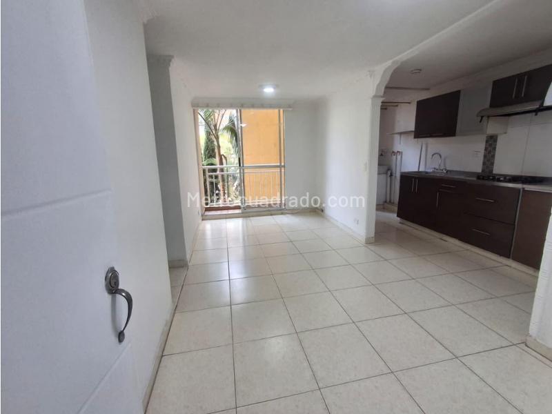 3BR Apartment in Alto De Las Flores (68 m²) - 3
