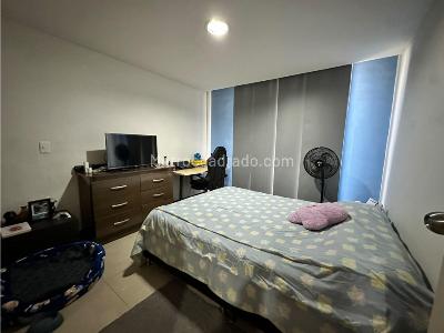 Apartamento en venta en Belen, Medellín · foto 7 de 12