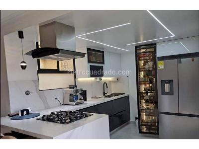 Apartamento en venta en Laureles, Medellín · foto 2 de 20