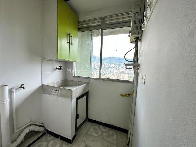 Apartamento en venta en Belen, Medellín · foto 9 de 12