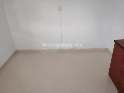Casa de 2 alcobas en venta en Manrique, Medellín, 69 m² · foto 7 de 9