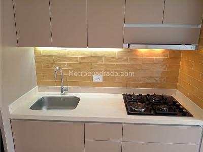 Apartamento de 2 alcobas en venta en La Estrella, Medellín, 50 m² · foto 2 de 11
