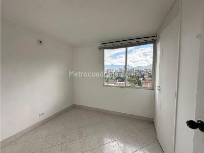 Apartamento en arriendo en Belen, Medellín · foto 7 de 10